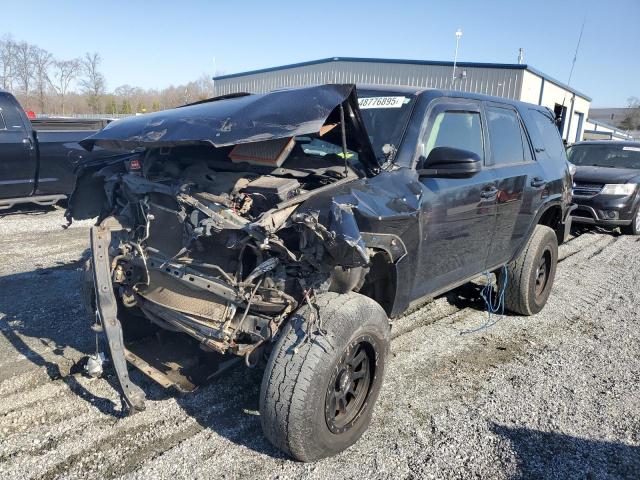 Zdjęcie 1 z aukcji – 2015 TOYOTA 4RUNNER SR z VIN JTEBU5JR0F5206949