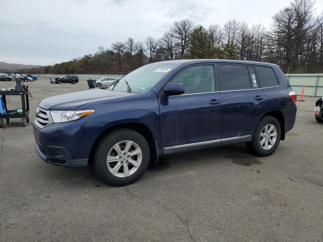 TOYOTA HIGHLANDER 2012 with VIN 5TDBK3EH3CS136336 - Photo from auction