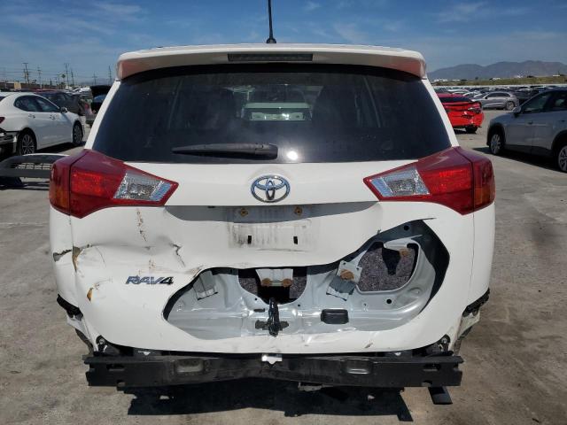 Photo 6 from auction – 2015 TOYOTA RAV4 LE with VIN JTMZFREVXFD047553