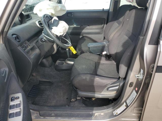 Photo 7 from auction – 2004 TOYOTA SCION XB with VIN JTLKT324840148960