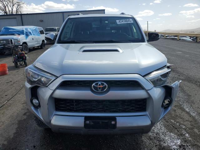 Photo 5 from auction – 2016 TOYOTA 4RUNNER SR with VIN JTEBU5JR3G5342185