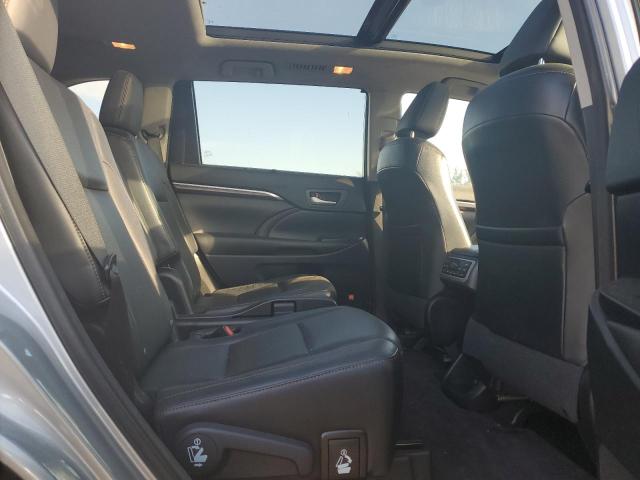 Photo 11 from auction – 2015 TOYOTA HIGHLANDER with VIN 5TDDKRFH5FS178442