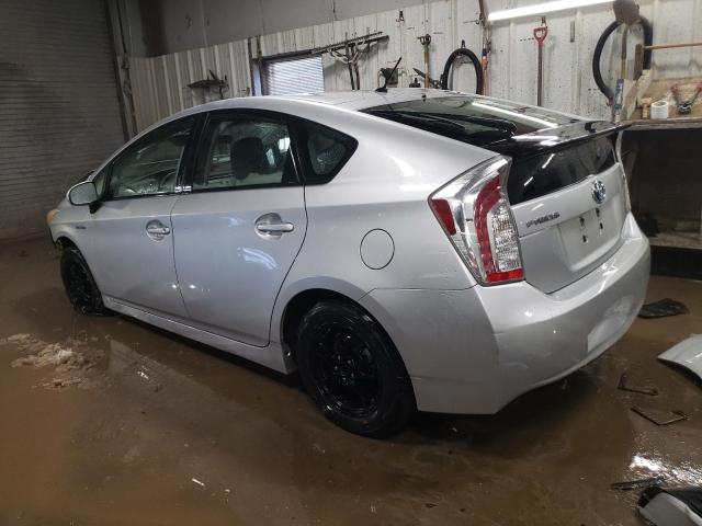 Photo 2 from auction – 2013 TOYOTA PRIUS with VIN JTDKN3DU8D5683521