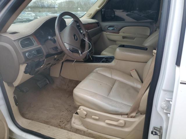 Photo 7 from auction – 2010 CHEVROLET SUBURBAN C with VIN 1GNUCJE02AR100256