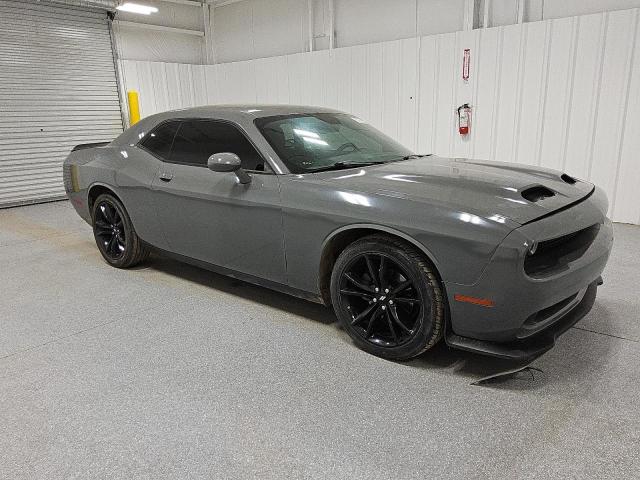 Photo 4 from auction – 2018 DODGE CHALLENGER with VIN 2C3CDZAG2JH204611