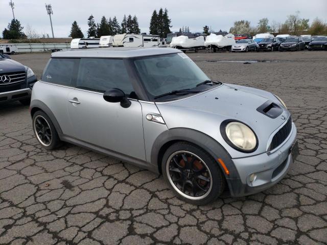 Снимка 4 от търг – 2009 MINI COOPER S с VIN WMWMF73579TX40184