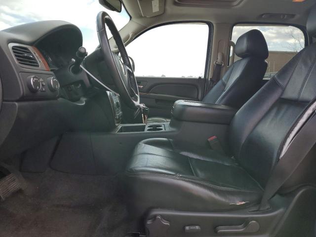 Photo 7 from auction – 2010 CHEVROLET TAHOE K150 with VIN 1GNUKBE02AR228537