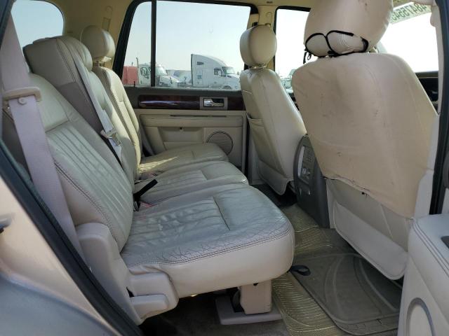 Photo 11 from auction – 2004 LINCOLN NAVIGATOR with VIN 5LMFU27R04LJ35233