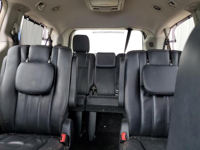 Photo 10 from auction – 2016 CHRYSLER TOWN & COU with VIN 2C4RC1BG8GR112852