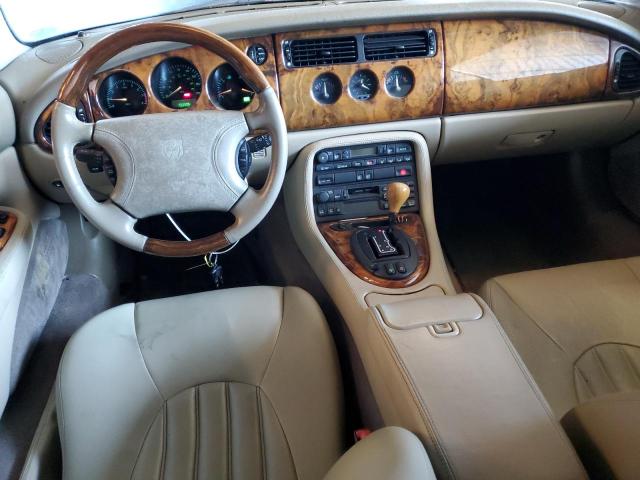 Photo 8 from auction – 1998 JAGUAR XK8 with VIN SAJGX2249WC018950