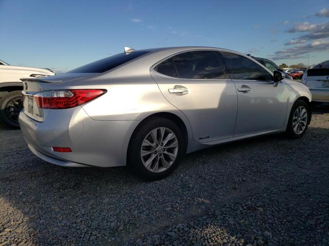 Photo 3 from auction – 2015 LEXUS ES 300H with VIN JTHBW1GG9F2096805