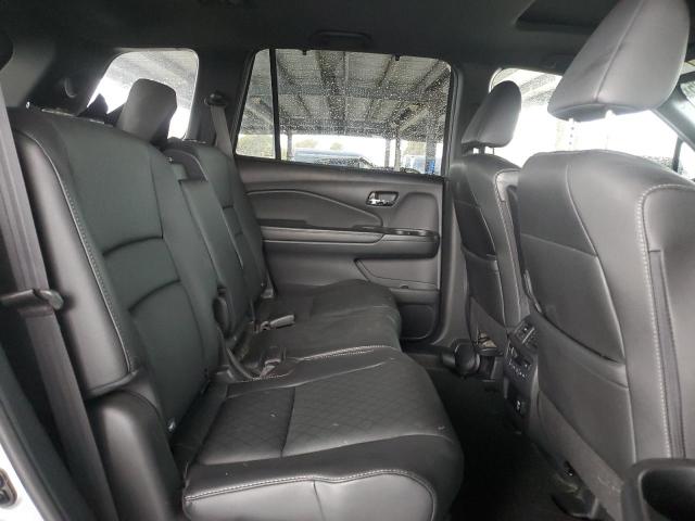 Снимка 10 от търг – 2019 HONDA PASSPORT E с VIN 5FNYF8H02KB007217