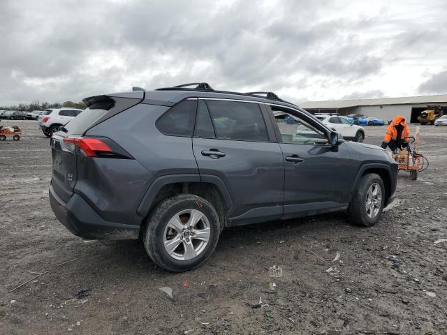 Photo 3 from auction – 2019 TOYOTA RAV4 XLE with VIN JTMP1RFV4KD027734