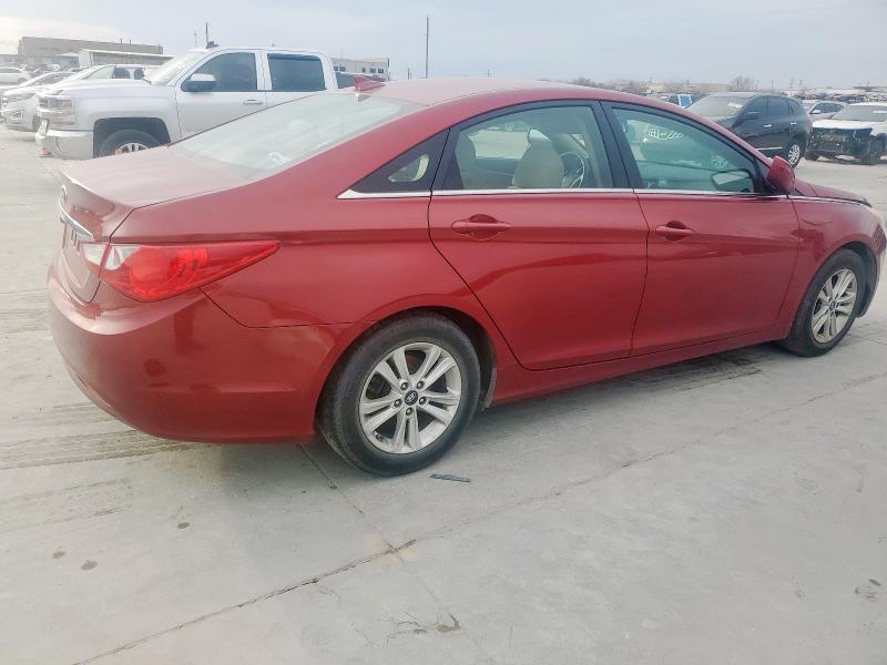 Photo 3 from auction – 2013 HYUNDAI SONATA GLS with VIN 5NPEB4AC0DH749907