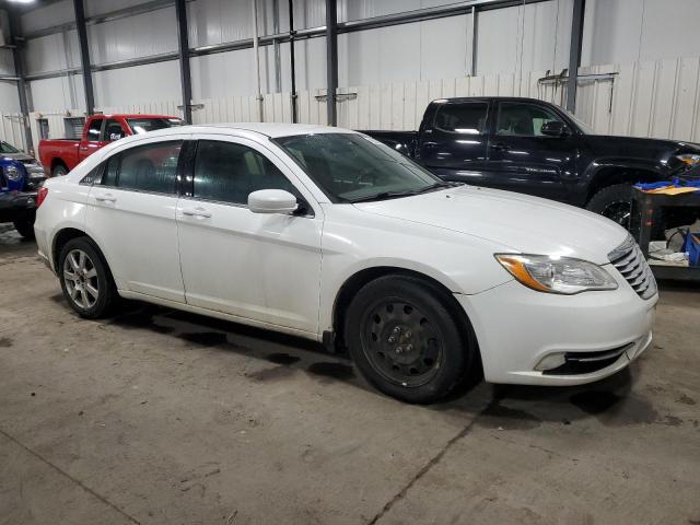 Фото 4 с аукциона – 2014 CHRYSLER 200 LX с VIN 1C3CCBAB2EN141358