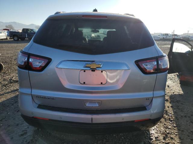 Photo 6 from auction – 2017 CHEVROLET TRAVERSE L with VIN 1GNKRHKD7HJ261474