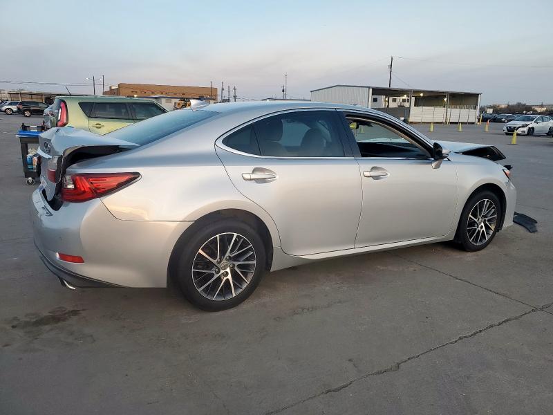 Photo 3 from auction – 2017 LEXUS ES 350 with VIN 58ABK1GG4HU040201