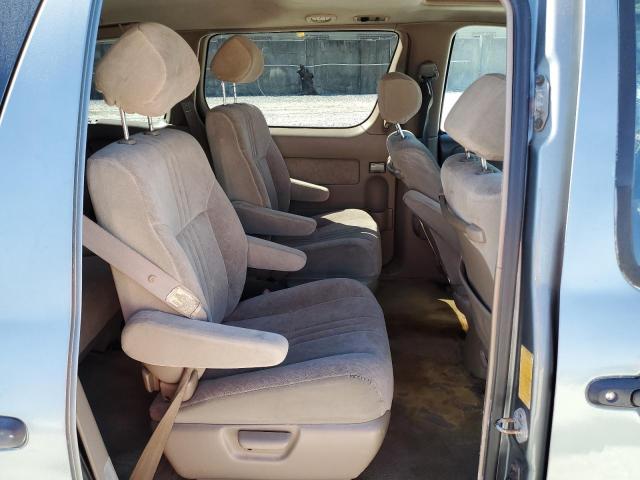 Photo 11 from auction – 2000 TOYOTA SIENNA LE with VIN 4T3ZF13C8YU197668