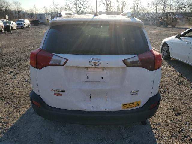 Photo 6 from auction – 2015 TOYOTA RAV4 XLE with VIN 2T3RFREV2FW390554