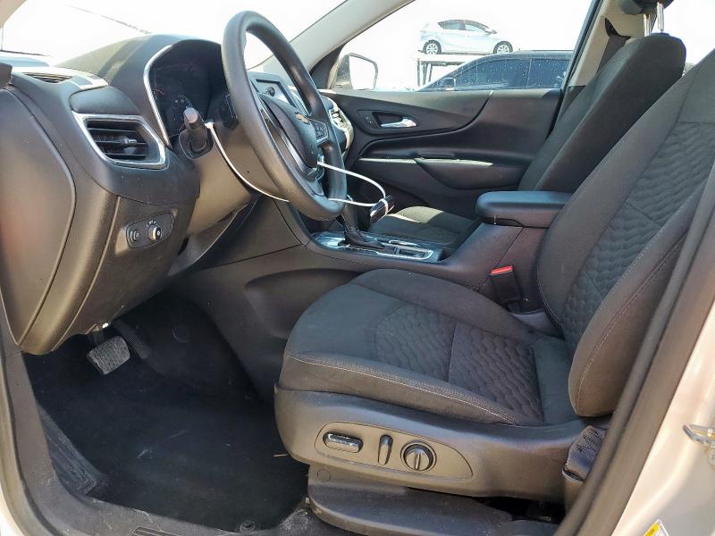 Photo 7 from auction – 2018 CHEVROLET EQUINOX LT with VIN 3GNAXJEV3JS570117