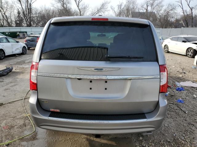 Photo 6 from auction – 2016 CHRYSLER TOWN & COU with VIN 2C4RC1BG1GR158104