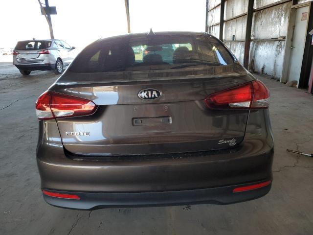 Photo 6 from auction – 2018 KIA FORTE LX with VIN 3KPFK4A70JE180791