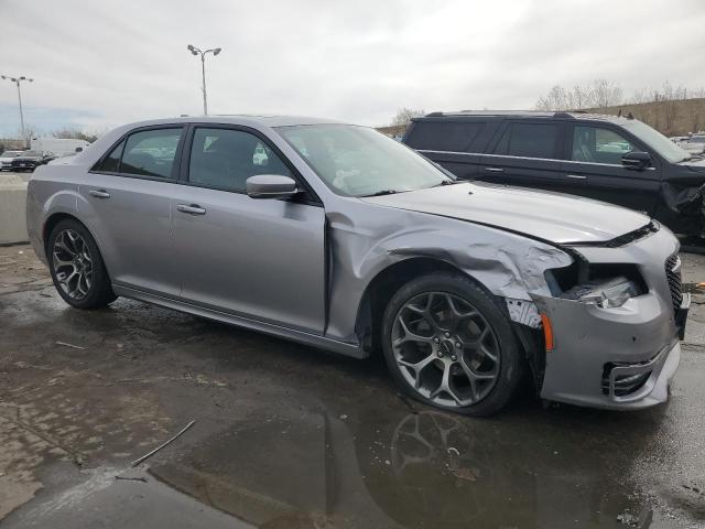Photo 4 from auction – 2018 CHRYSLER 300 S with VIN 2C3CCABGXJH261805
