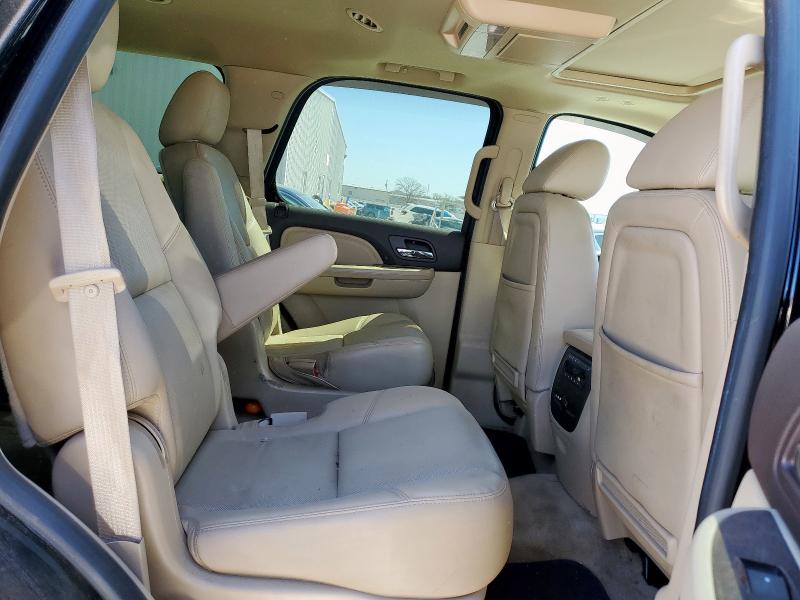 Снимка 11 от търг – 2014 GMC YUKON DENA с VIN 1GKS2EEF2ER173989