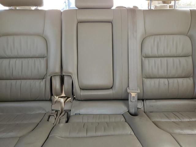 Photo 10 from auction – 2002 LEXUS LX 470 with VIN JTJHT00W323520240