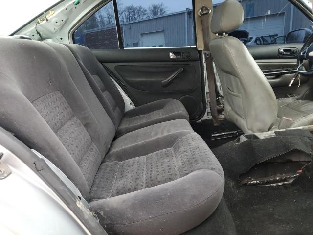 Photo 10 from auction – 2004 VOLKSWAGEN JETTA with VIN 3VWSE69M04M112140