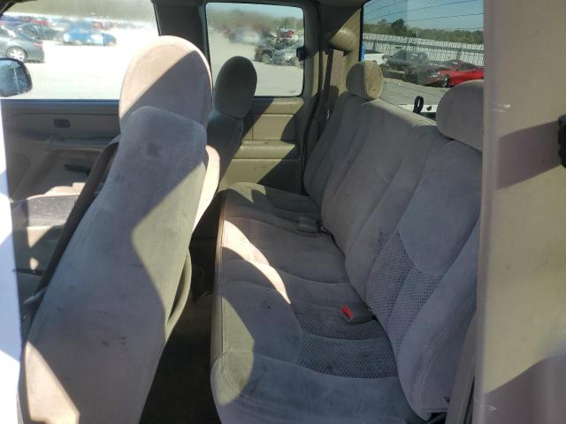 Снимка 10 от търг – 2004 CHEVROLET SILVERADO с VIN 2GCEC19V541328946