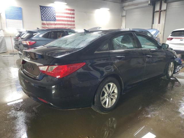 Photo 3 from auction – 2011 HYUNDAI SONATA GLS with VIN 5NPEB4AC8BH068312