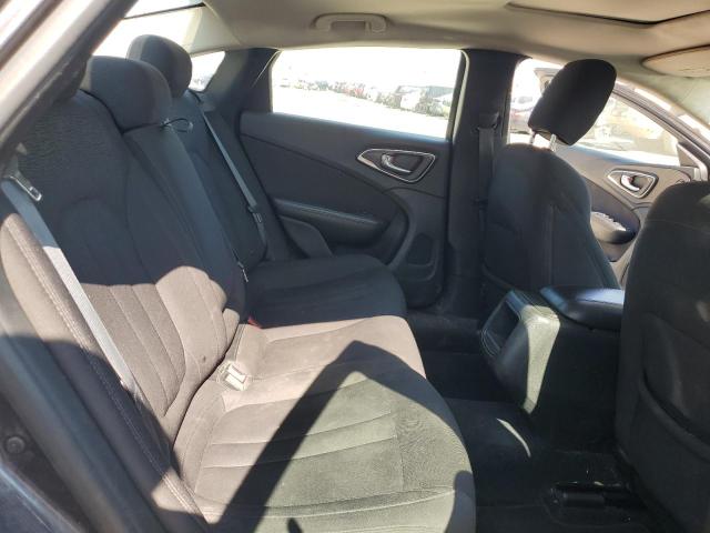 Photo 10 from auction – 2015 CHRYSLER 200 LIMITE with VIN 1C3CCCAB8FN716294