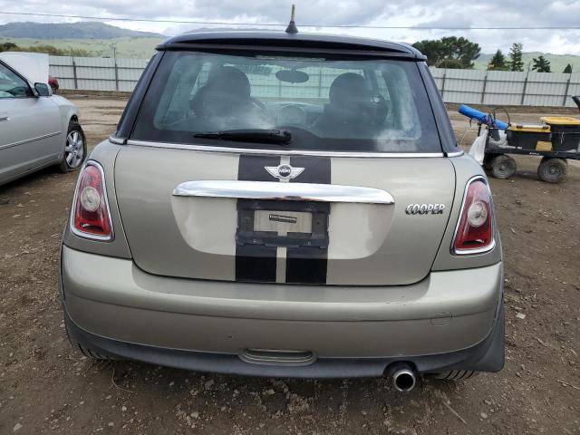Снимка 6 от търг – 2009 MINI COOPER с VIN WMWMF33559TW70189