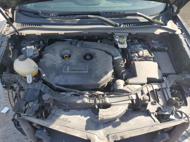 Photo 11 from auction – 2017 LINCOLN MKC RESERV with VIN 5LMCJ3C99HUL57597