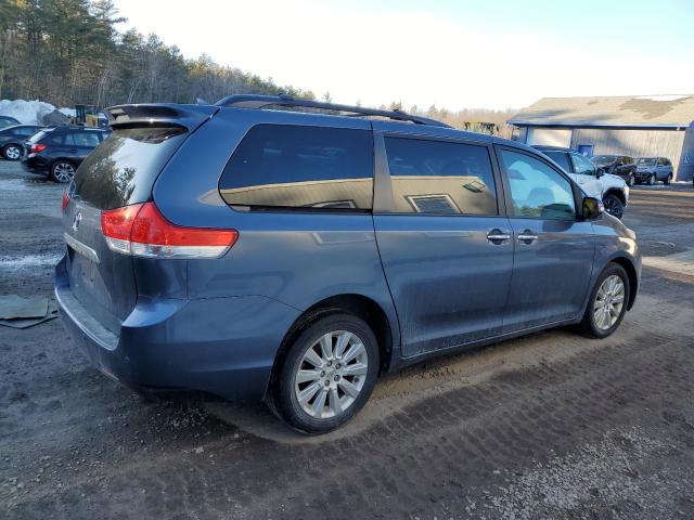 Photo 3 from auction – 2013 TOYOTA SIENNA XLE with VIN 5TDDK3DC7DS057882
