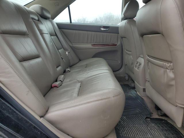 Photo 10 from auction – 2004 TOYOTA CAMRY LE with VIN 4T1BE30K24U342072