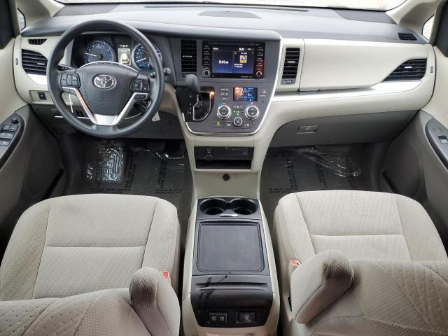 Photo 8 from auction – 2018 TOYOTA SIENNA LE with VIN 5TDKZ3DC5JS915834