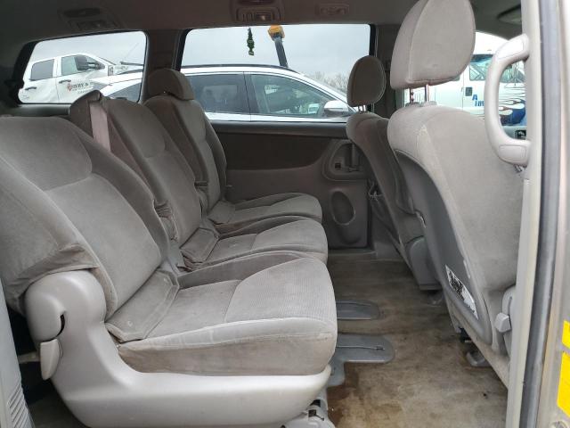 Photo 11 from auction – 2005 TOYOTA SIENNA CE with VIN 5TDZA23C85S382630