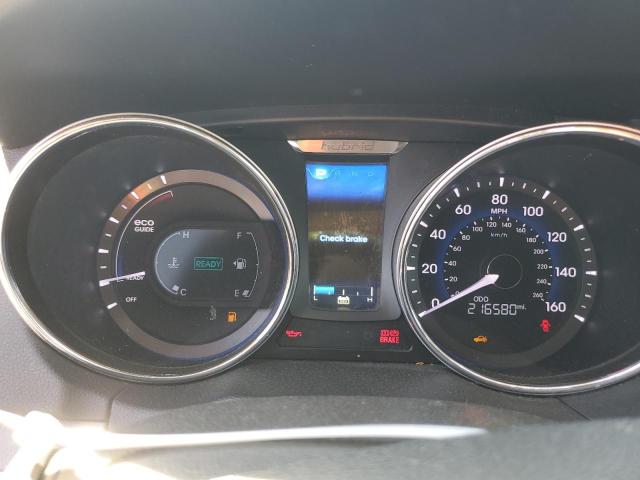 Photo 9 from auction – 2013 HYUNDAI SONATA HYB with VIN KMHEC4A47DA092743