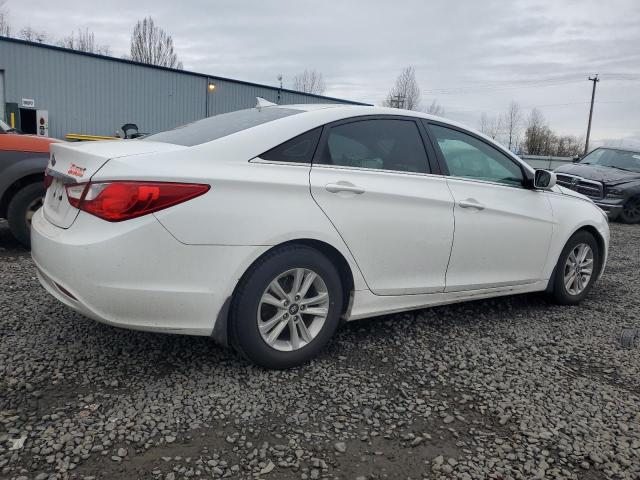 Foto 3 de la subasta – 2012 HYUNDAI SONATA GLS con VIN 5NPEB4AC2CH460459