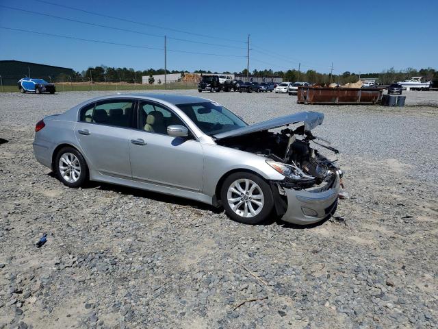 Photo 4 from auction – 2013 HYUNDAI GENESIS 3. with VIN KMHGC4DD7DU229263