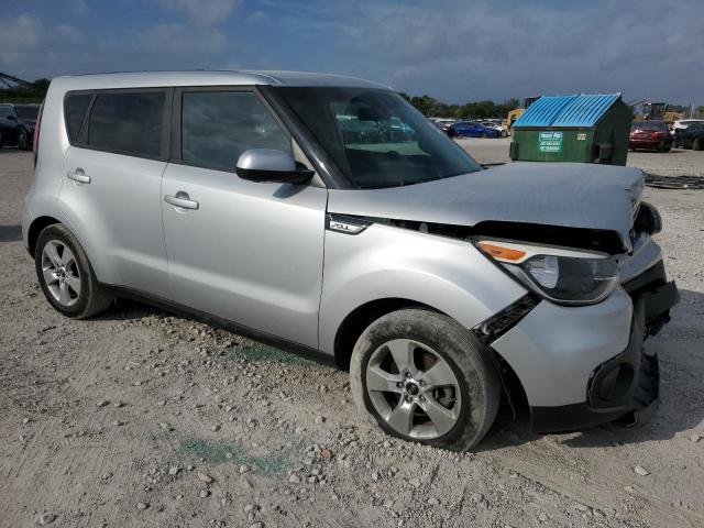 Photo 4 from auction – 2017 KIA SOUL with VIN KNDJN2A25H7423922