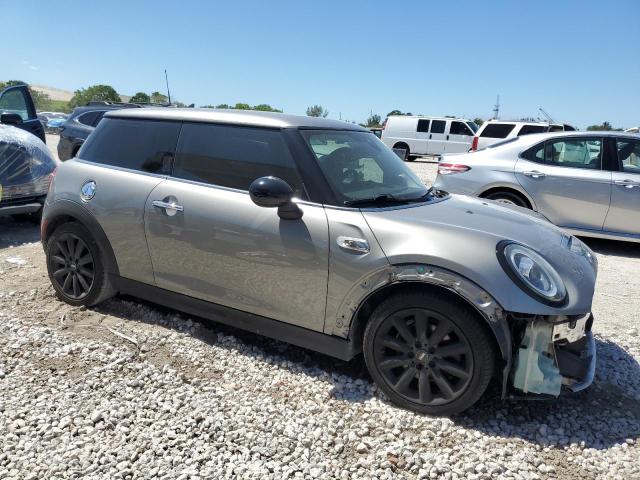Снимка 4 от търг – 2019 MINI COOPER S с VIN WMWXP7C59K2A54379