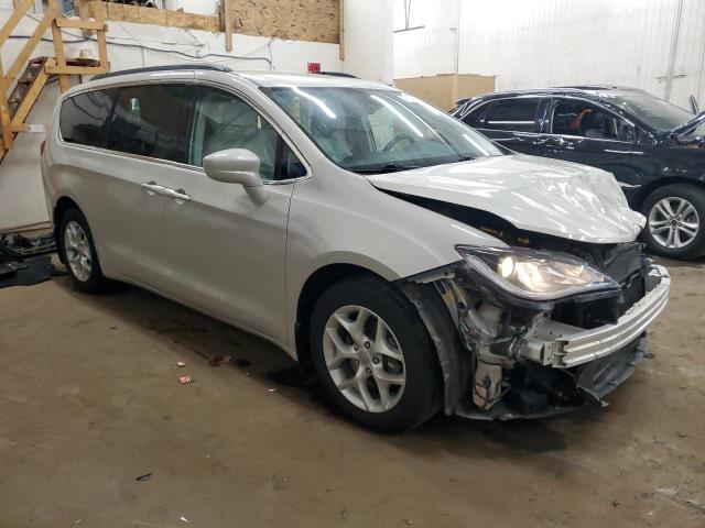 Photo 4 from auction – 2017 CHRYSLER PACIFICA T with VIN 2C4RC1BG2HR591870