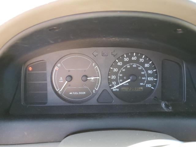 Photo 9 from auction – 2000 TOYOTA COROLLA VE with VIN 2T1BR12E0YC373649