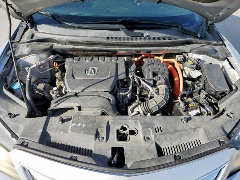 Photo 11 from auction – 2013 ACURA ILX HYBRID with VIN 19VDE3F71DE301424