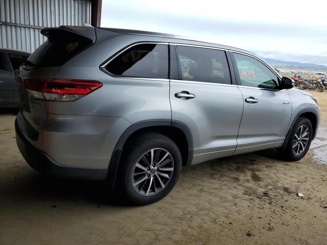 Photo 3 from auction – 2017 TOYOTA HIGHLANDER with VIN 5TDJGRFH3HS026859