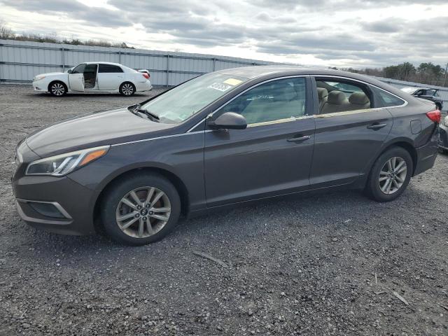 HYUNDAI SONATA SE 2016 with VIN 5NPE24AF9GH395769 - Photo from auction