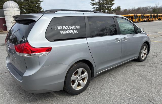 Photo 4 from auction – 2014 TOYOTA SIENNA LE with VIN 5TDKK3DC4ES513314